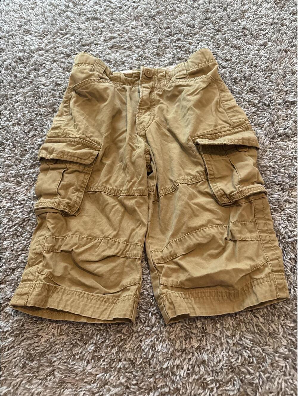 GapKids Boys Khaki Cargo Shorts Size 7 Regular